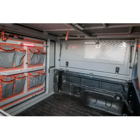 Sacs en toile coté porte hardtop camper Alu-Cab